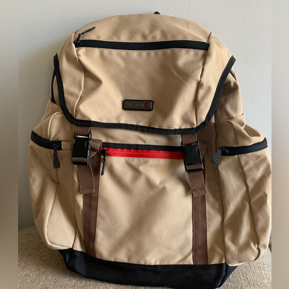Swiss Tech Banded Backpack